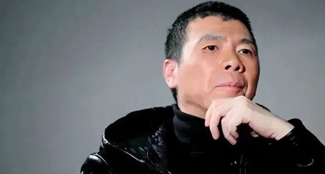 冯小刚新片彻底扑街！袁立犀利发文不留情面：你的时代已经结束了