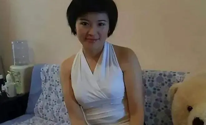 身陷死囚绝境,蒋艳萍借狱中生子换来死缓判决,彻底翻盘改变命运,时隔多年孩子已然长大