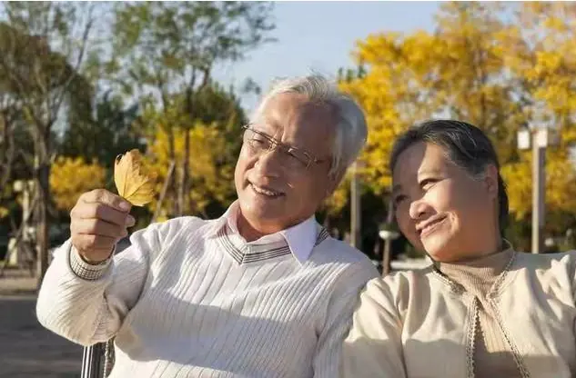 老人最招人烦15条行为,占两条得赶紧改,一条不占备受尊敬和欢迎