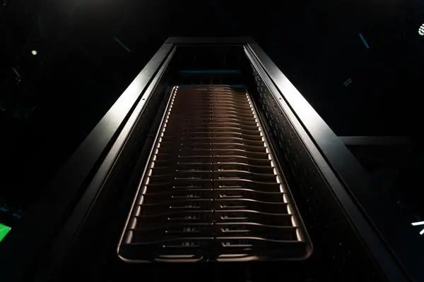 1.42亿元一台！英伟达Rubin Ultra机架售价惊人：HBM4e内存单柜超1000万元