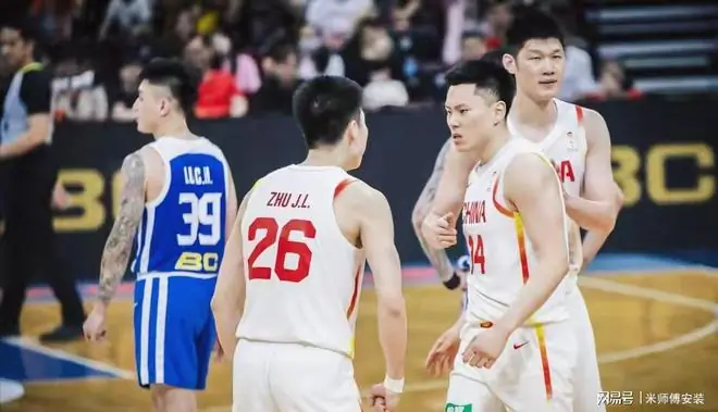 韩国爆冷胜日本，中国男篮3喜3忧暗藏晋级玄机