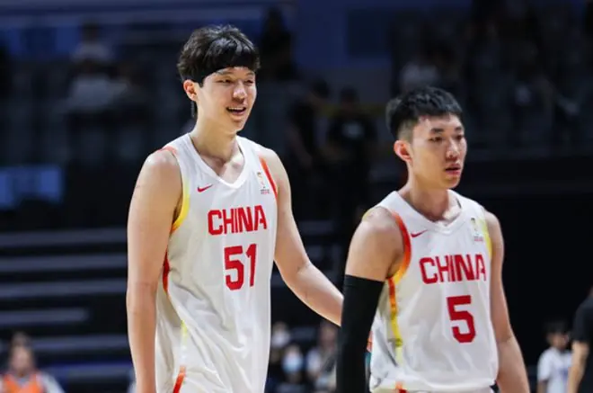 中国男篮生死战多强：最多领先32分+大胜出线 赵继伟引5人上双