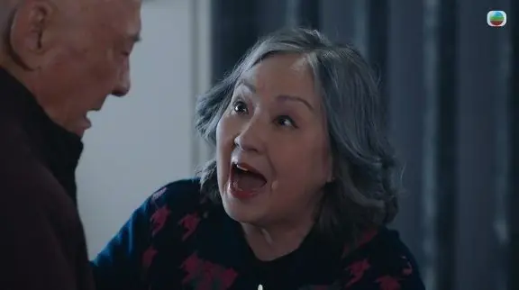 TVB新剧大获好评！81岁李家鼎首拍床戏，对TVB花旦陈炜霸王硬上弓！