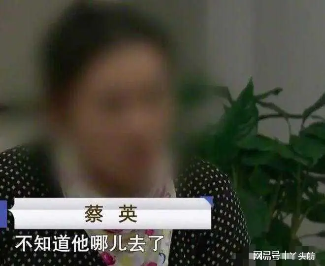 女子有两个情夫,其中一个要独占,2015年她和另一个情夫合谋杀他