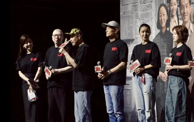 被这届年轻人封神的《无悔追踪》当年是怎么拍出来的?